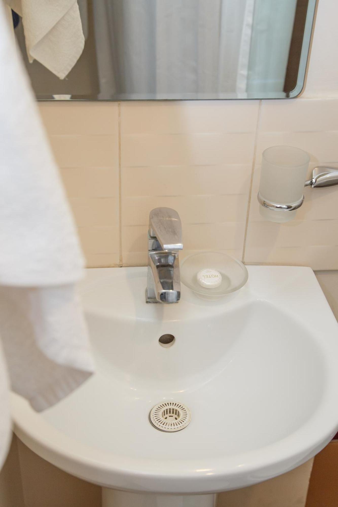 Daniel Boutique Hotel Ереван Екстериор снимка