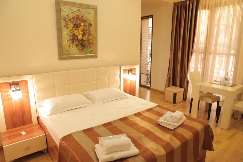 Daniel Boutique Hotel Ереван Екстериор снимка