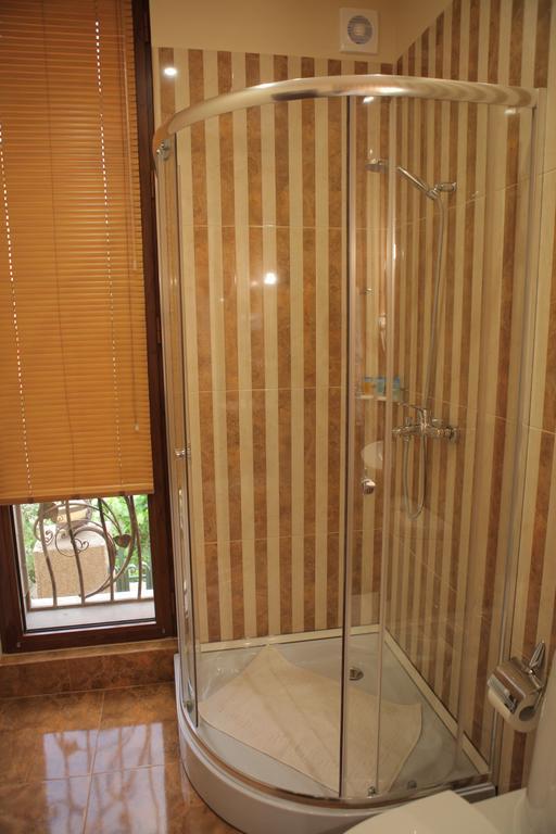 Daniel Boutique Hotel Ереван Екстериор снимка
