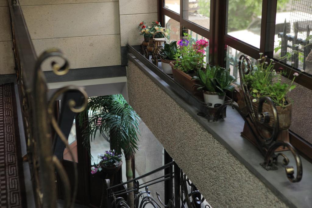 Daniel Boutique Hotel Ереван Екстериор снимка