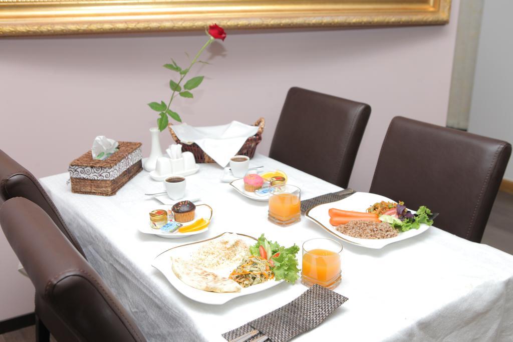Daniel Boutique Hotel Ереван Екстериор снимка