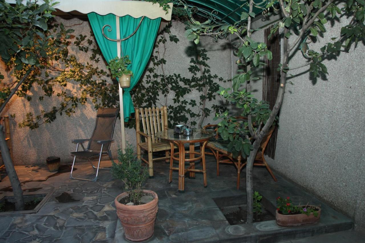 Daniel Boutique Hotel Ереван Екстериор снимка