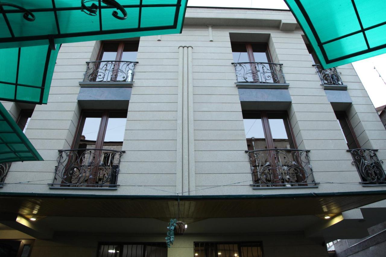 Daniel Boutique Hotel Ереван Екстериор снимка