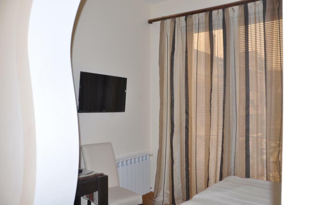 Daniel Boutique Hotel Ереван Екстериор снимка
